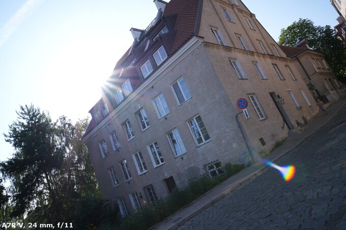 Samyang AF 14-24 mm f/2.8 FE - Ghosting and flares