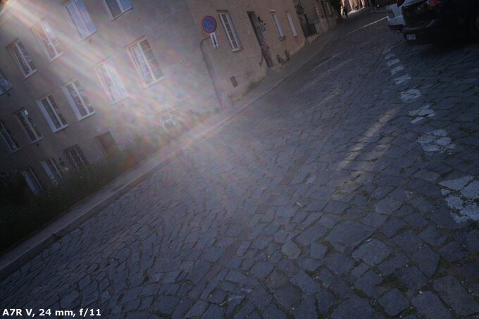 Samyang AF 14-24 mm f/2.8 FE - Ghosting and flares