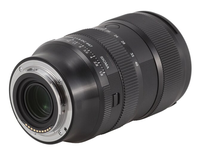 Sigma A 17-40 mm f/1.8 DC - Build quality