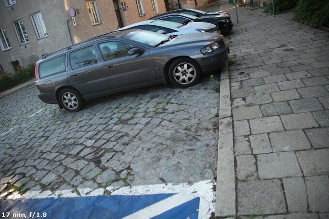 Sigma A 17-40 mm f/1.8 DC - Ghosting and flares