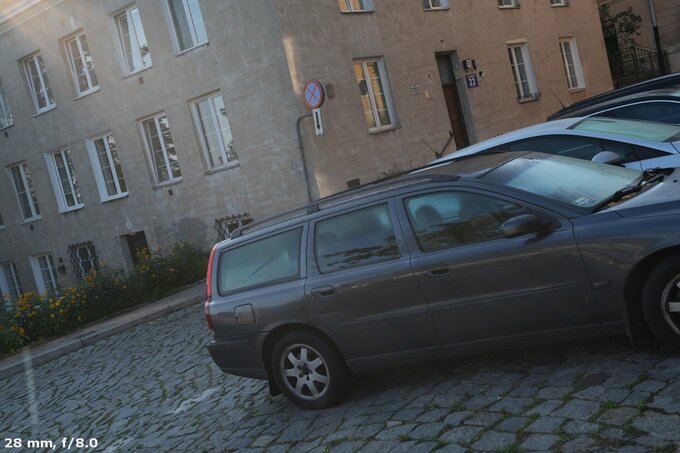 Sigma A 17-40 mm f/1.8 DC - Ghosting and flares