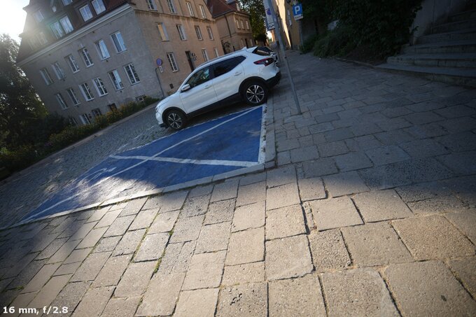 Tamron 16-30 mm f/2.8 Di III VXD G2 - Ghosting and flares