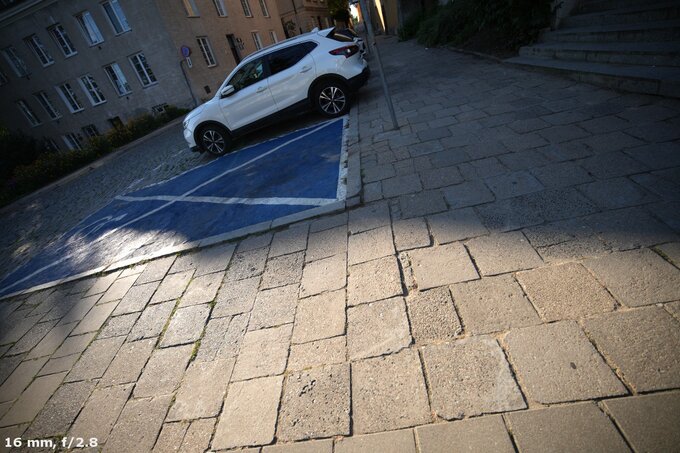 Tamron 16-30 mm f/2.8 Di III VXD G2 - Ghosting and flares