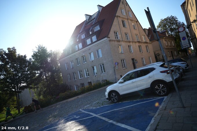 Tamron 16-30 mm f/2.8 Di III VXD G2 - Ghosting and flares