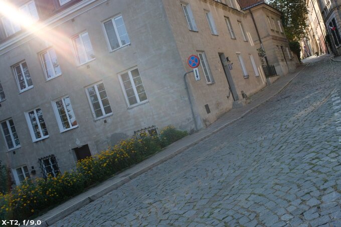 Viltrox AF 25 mm f/1.7 Air - Ghosting and flares