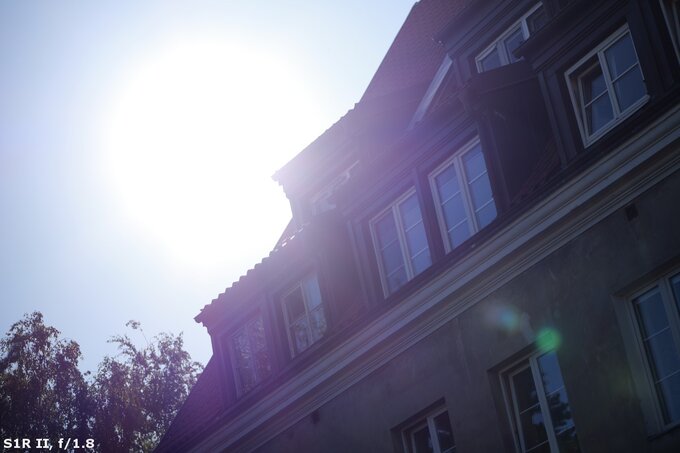 Panasonic Lumix S 85 mm f/1.8 - Ghosting and flares