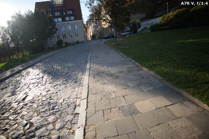 Sigma C 12 mm f/1.4 DC - Ghosting and flares