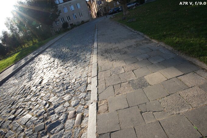 Sigma C 12 mm f/1.4 DC - Ghosting and flares