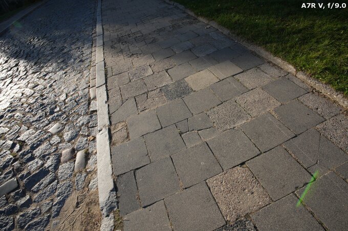 Sigma C 12 mm f/1.4 DC - Ghosting and flares