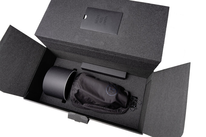 Sigma S 200 mm f/2 DG OS - Build quality and image stabilization