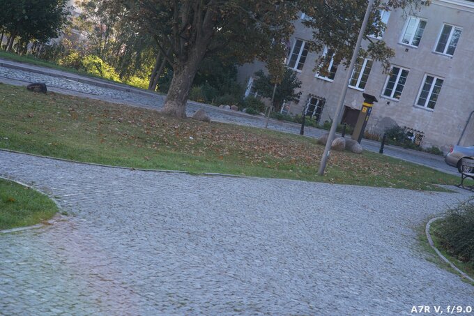 Samyang AF 85 mm f/1.8 P FE - Ghosting and flares