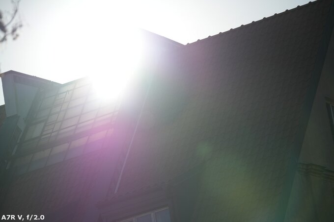 Sigma S 200 mm f/2 DG OS - Ghosting and flares