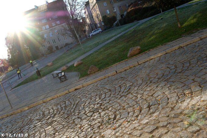 Fujifilm Fujinon XF 23 mm f/2.8 R WR - Ghosting and flares