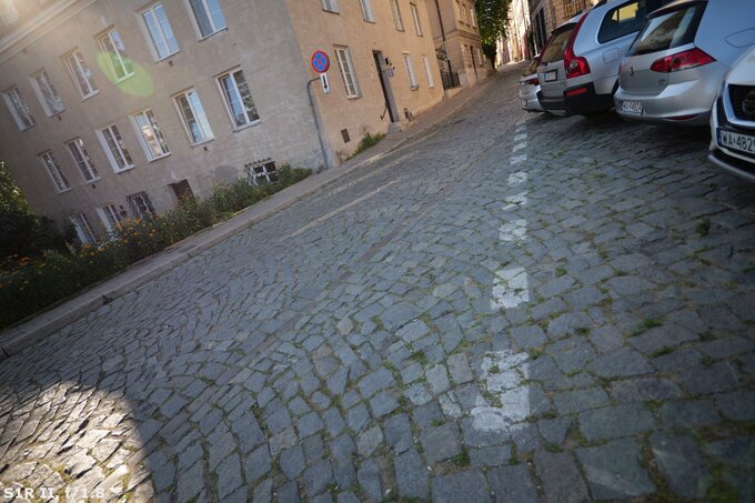 Panasonic Lumix S 18 mm f/1.8 - Ghosting and flares