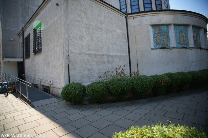 Sigma C 20-200 mm f/3.5-6.3 DG - Ghosting and flares