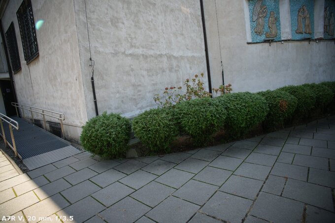 Sigma C 20-200 mm f/3.5-6.3 DG - Ghosting and flares