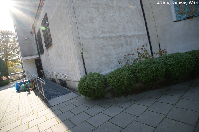 Sigma C 20-200 mm f/3.5-6.3 DG - Ghosting and flares