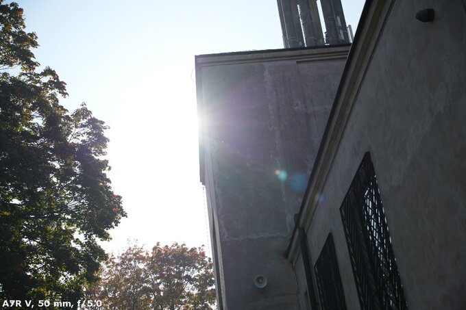 Sigma C 20-200 mm f/3.5-6.3 DG - Ghosting and flares