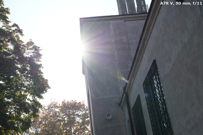 Sigma C 20-200 mm f/3.5-6.3 DG - Ghosting and flares