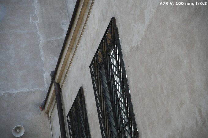 Sigma C 20-200 mm f/3.5-6.3 DG - Ghosting and flares