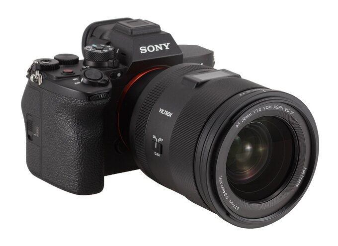 Viltrox AF 35 mm f/1.2 LAB - Introduction