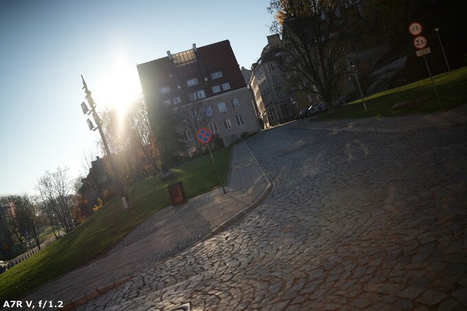 Viltrox AF 35 mm f/1.2 LAB - Ghosting and flares