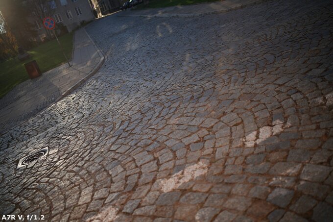 Viltrox AF 35 mm f/1.2 LAB - Ghosting and flares