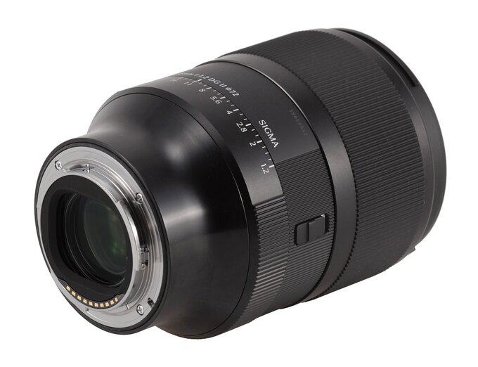 Sigma A 35 mm f/1.2 DG II - Build quality