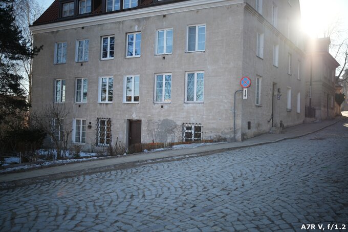 Sigma A 35 mm f/1.2 DG II - Ghosting and flares