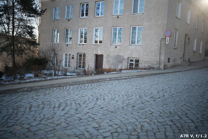 Sigma A 35 mm f/1.2 DG II - Ghosting and flares