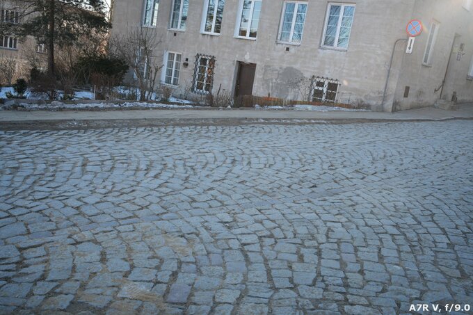 Sigma A 35 mm f/1.2 DG II - Ghosting and flares