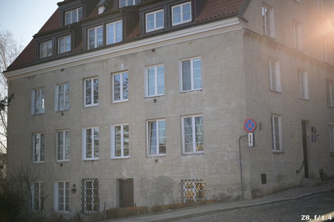 Viltrox AF 50 mm f/1.4 Pro - Odblaski