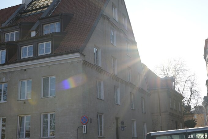 Viltrox AF 50 mm f/1.4 Pro - Odblaski