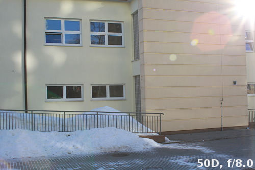 Canon EF 28 mm f/1.8 USM - Ghosting and flares