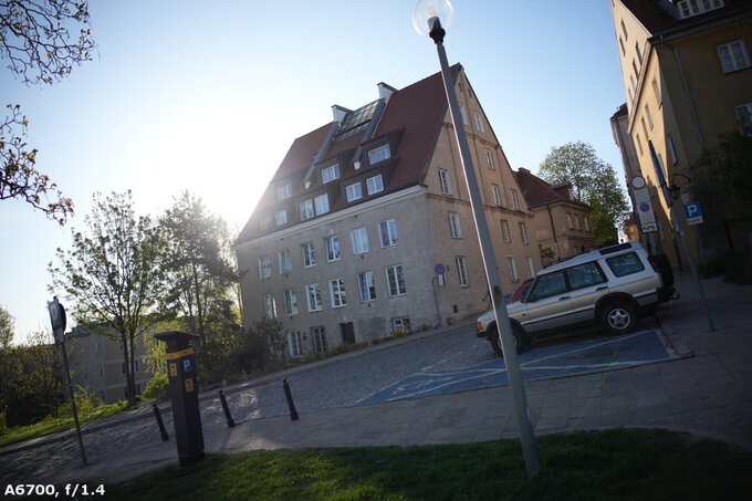 Sigma C 15 mm f/1.4 DC - Ghosting and flares