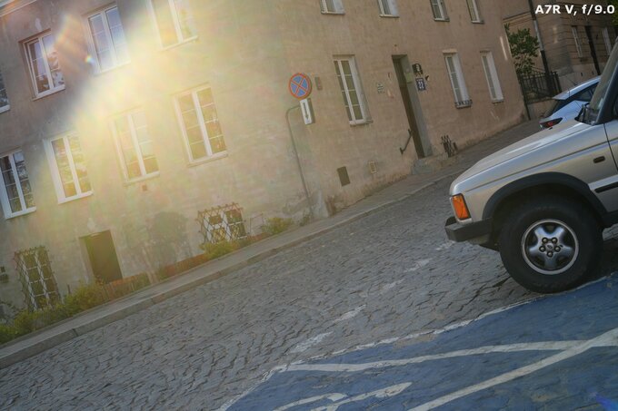 Viltrox AF 55 mm f/1.8 EVO - Ghosting and flares
