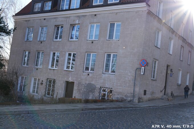 Samyang AF 24-60 mm f/2.8 FE - Ghosting and flares