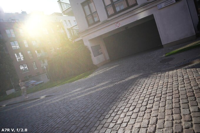 Viltrox AF 26 mm f/2.8 EVO - Ghosting and flares