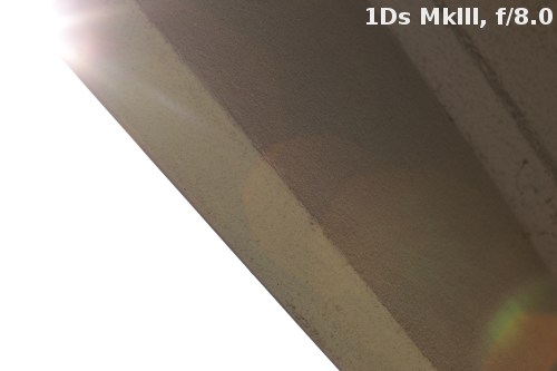 Canon EF 85 mm f/1.8 USM - Ghosting, flares and transmission