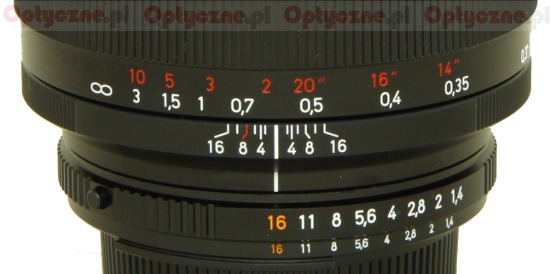 Carl Zeiss Distagon T* 35 mm f/1.4 ZE/ZF.2 - Focusing