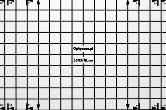 Sigma 105 mm f/2.8 EX DG OS HSM Macro - Distortion