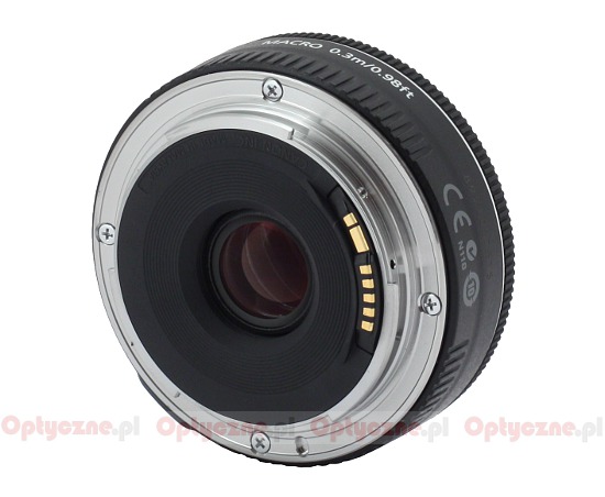 Canon EF 40 mm f/2.8 STM - Build quality