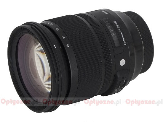 Sigma A 24-105 mm f/4 DG OS HSM - Build quality and image stabilization