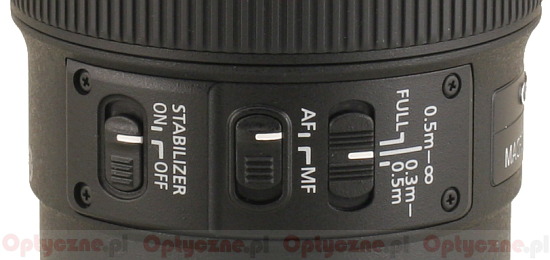 Canon EF 100 mm f/2.8 L Macro IS USM - Build quality and image stabilization